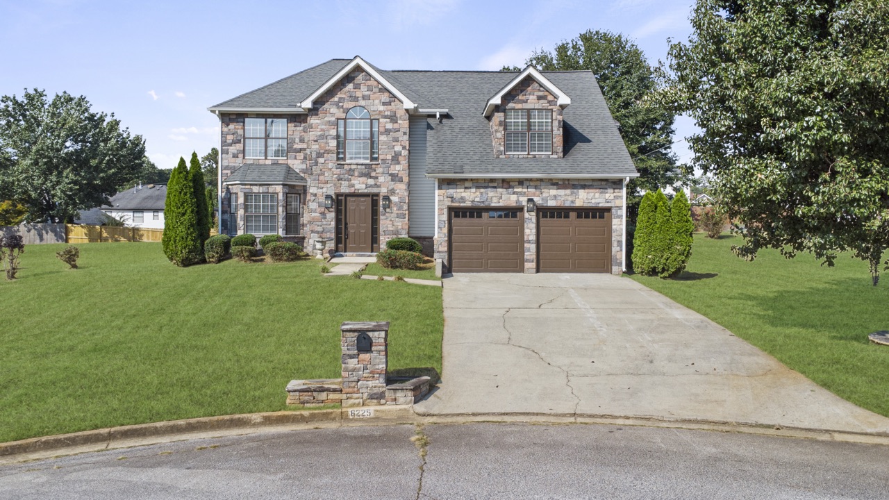 Exterior front view of 6225 Waterton Way
